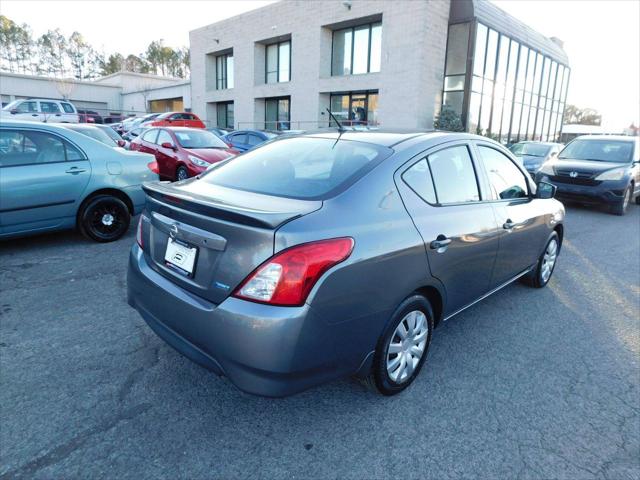 2016 Nissan Versa 1.6 S+