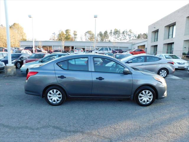 2016 Nissan Versa 1.6 S+