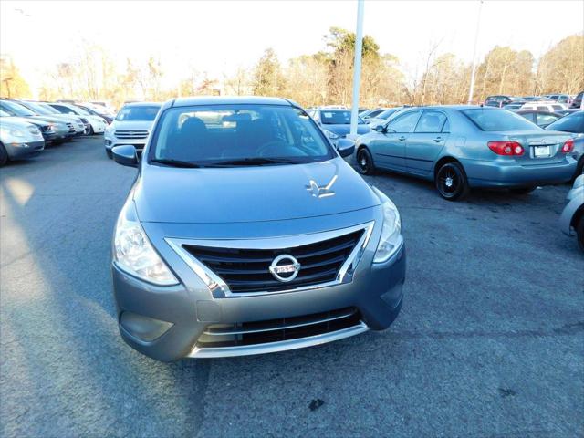 2016 Nissan Versa 1.6 S+