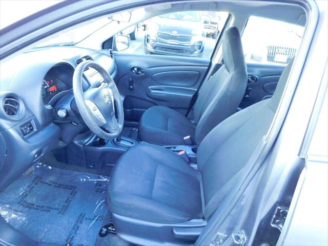 2016 Nissan Versa 1.6 S+