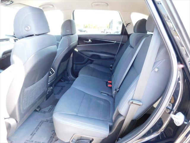2017 Kia Sorento 2.4L LX