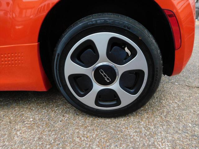 2015 Fiat 500e Battery Electric