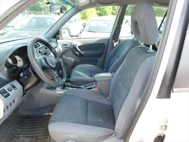 2001 Toyota RAV4 Base