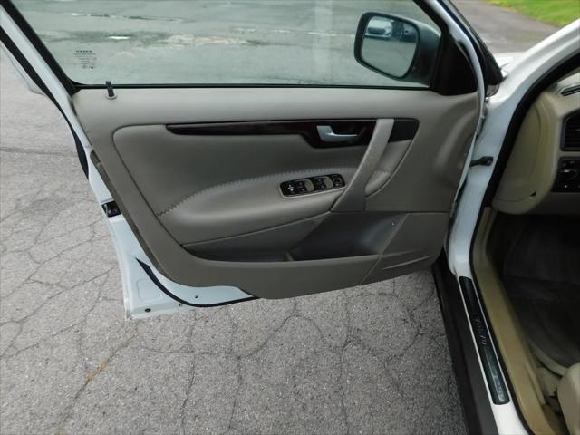 2004 Volvo XC70 XC70