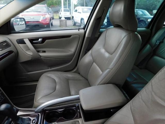 2004 Volvo XC70 XC70