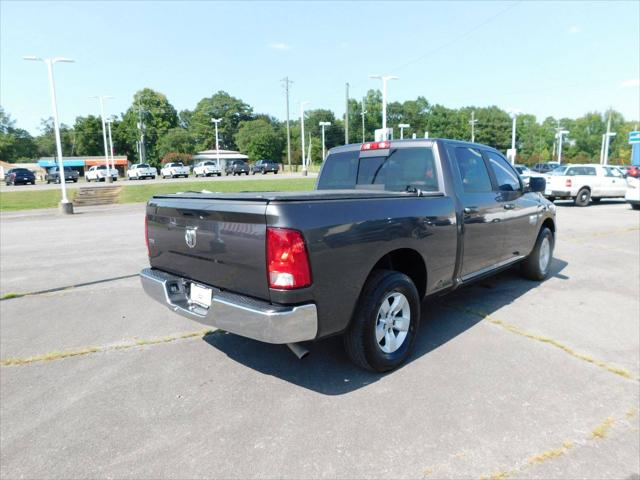 2019 Ram 1500 Classic SLT Crew Cab 4x2 6'4" Box