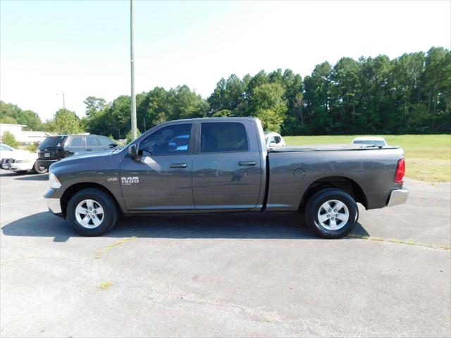 2019 Ram 1500 Classic SLT Crew Cab 4x2 6'4" Box