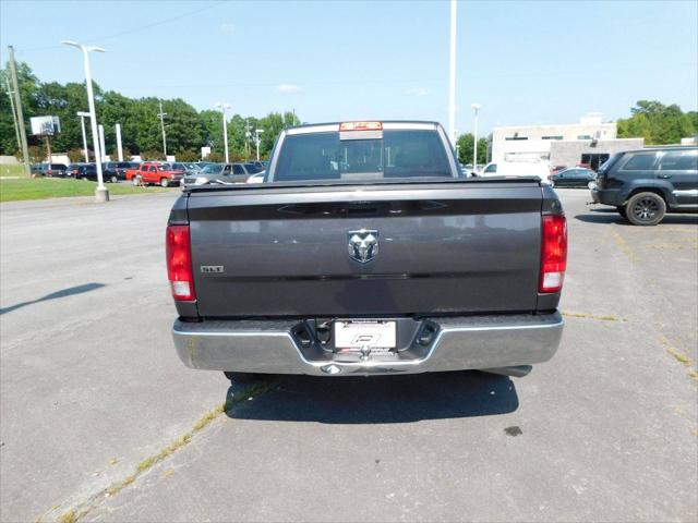2019 Ram 1500 Classic SLT Crew Cab 4x2 6'4" Box
