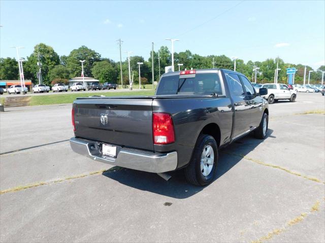 2019 Ram 1500 Classic SLT Crew Cab 4x2 6'4" Box