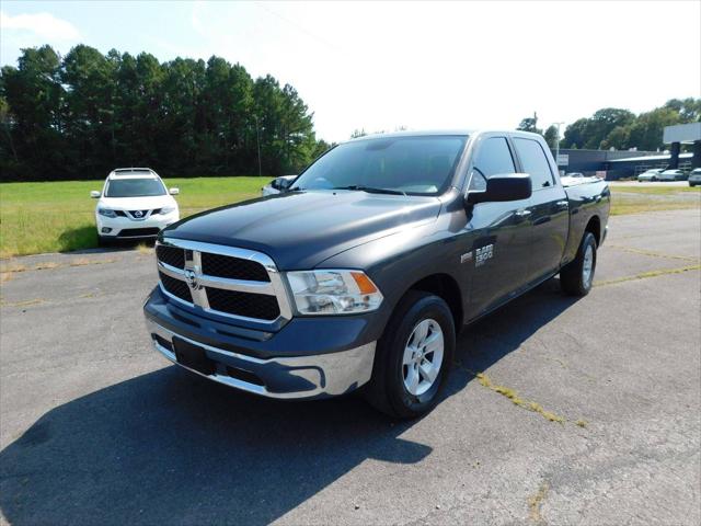 2019 Ram 1500 Classic SLT Crew Cab 4x2 6'4" Box