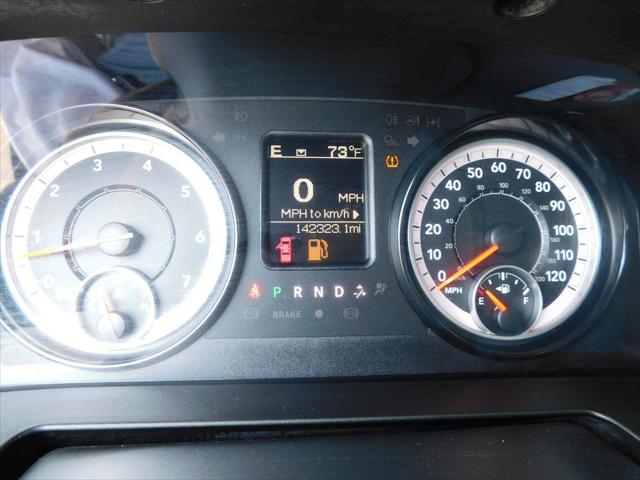 2019 Ram 1500 Classic SLT Crew Cab 4x2 6'4" Box