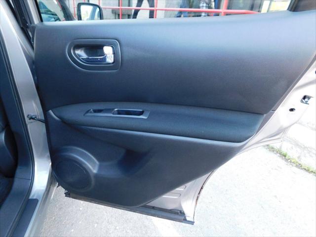 2012 Nissan Rogue S