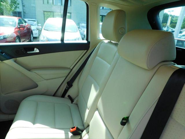 2013 Volkswagen Tiguan SE