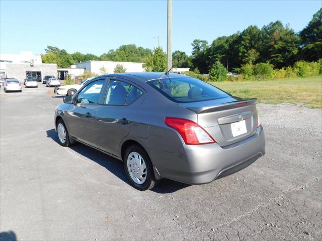 2017 Nissan Versa 1.6 S+
