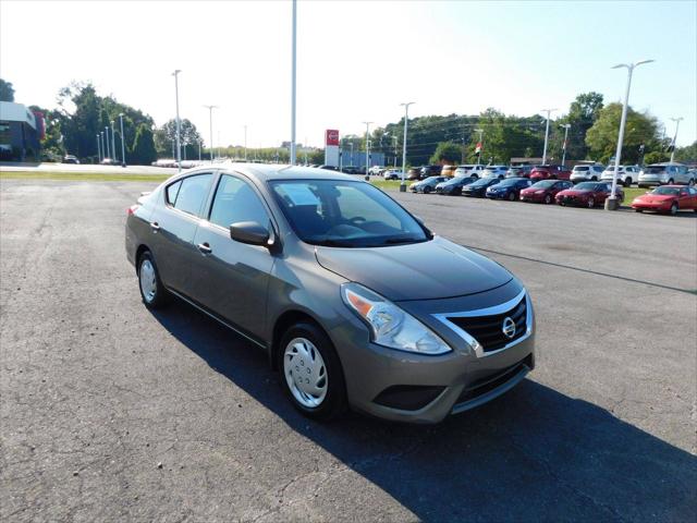 2017 Nissan Versa 1.6 S+