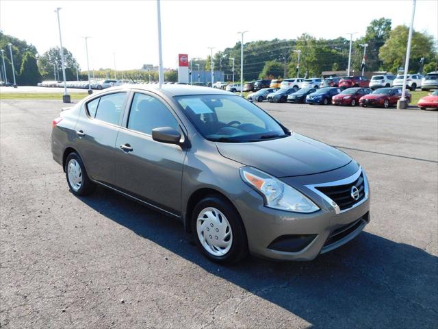 2017 Nissan Versa 1.6 S+