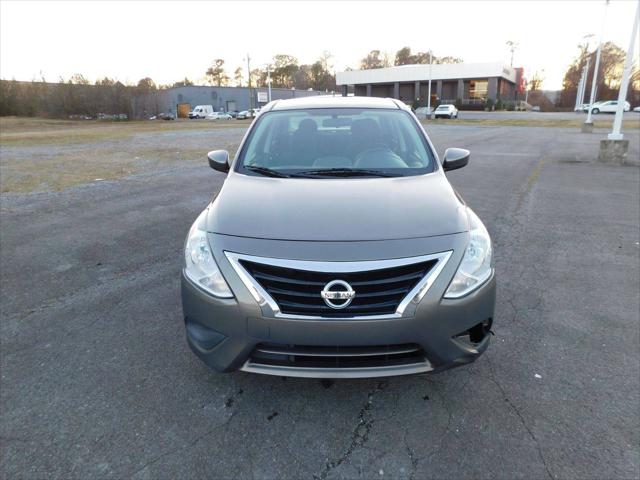 2017 Nissan Versa 1.6 SV