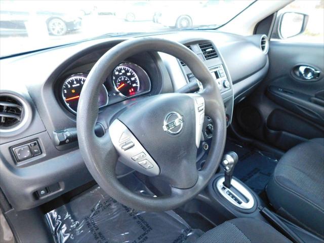 2017 Nissan Versa 1.6 SV