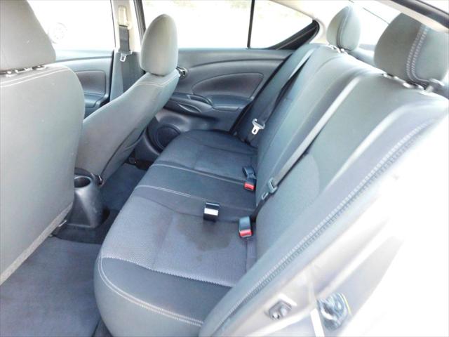 2017 Nissan Versa 1.6 SV