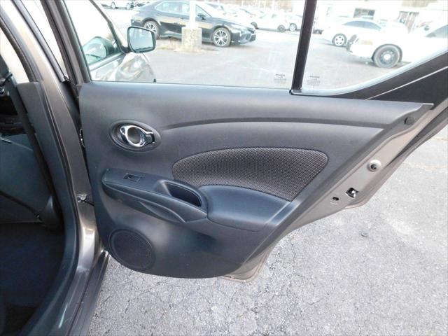 2017 Nissan Versa 1.6 SV