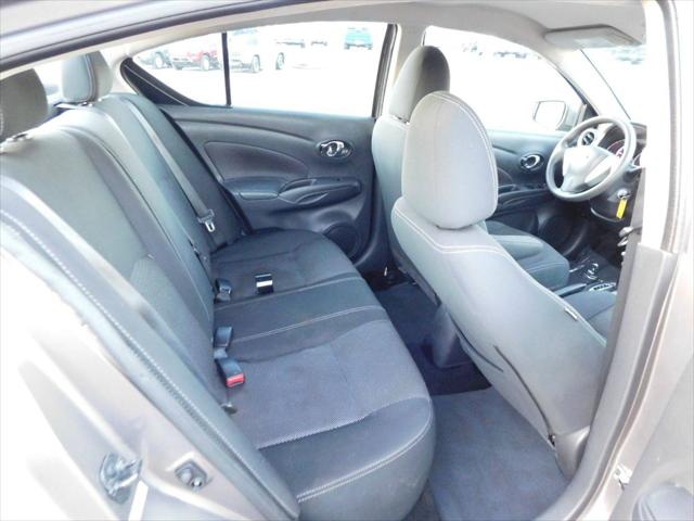 2017 Nissan Versa 1.6 SV