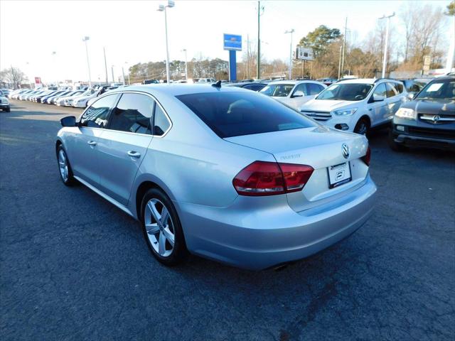 2015 Volkswagen Passat 1.8T SE