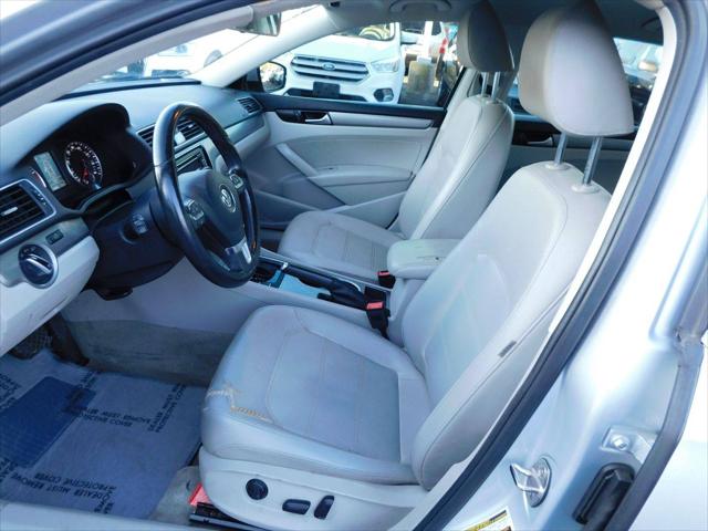 2015 Volkswagen Passat 1.8T SE