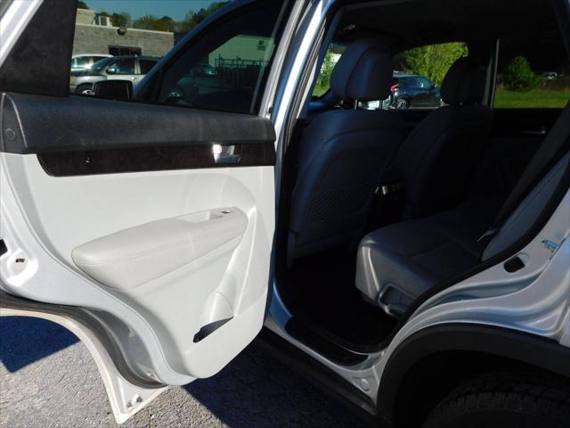 2014 Kia Sorento LX