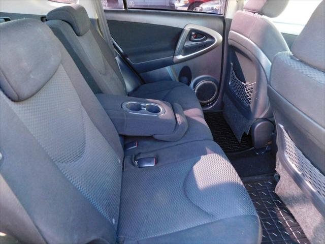 2006 Toyota RAV4 Sport