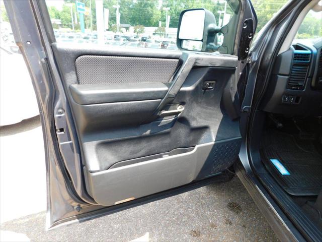 2008 Nissan Titan SE
