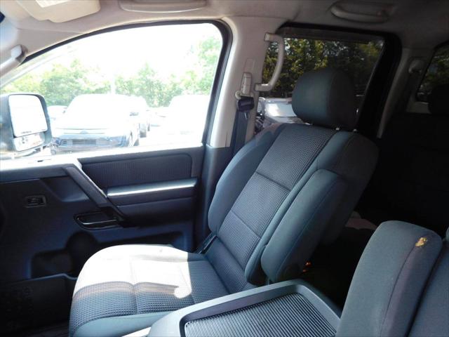 2008 Nissan Titan SE