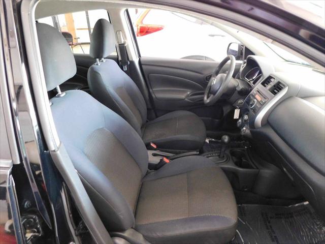 2012 Nissan Versa 1.6 SV