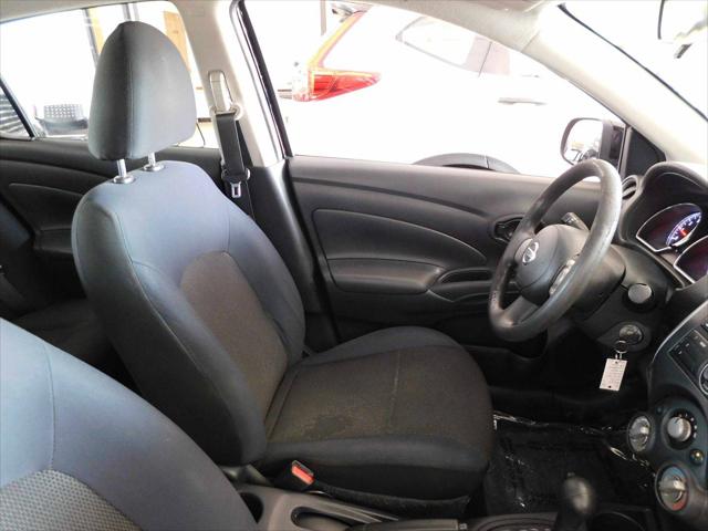 2012 Nissan Versa 1.6 SV
