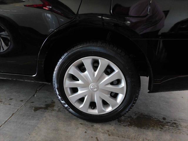 2012 Nissan Versa 1.6 SV