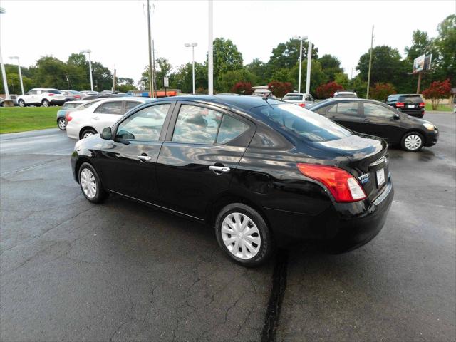 2012 Nissan Versa 1.6 SV