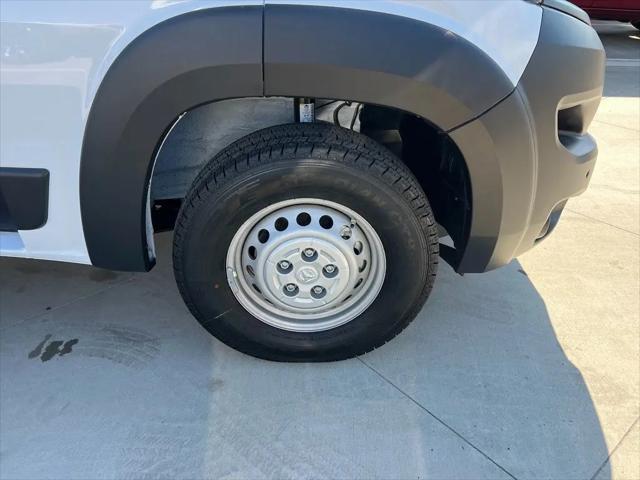 2024 Ram ProMaster Tradesman