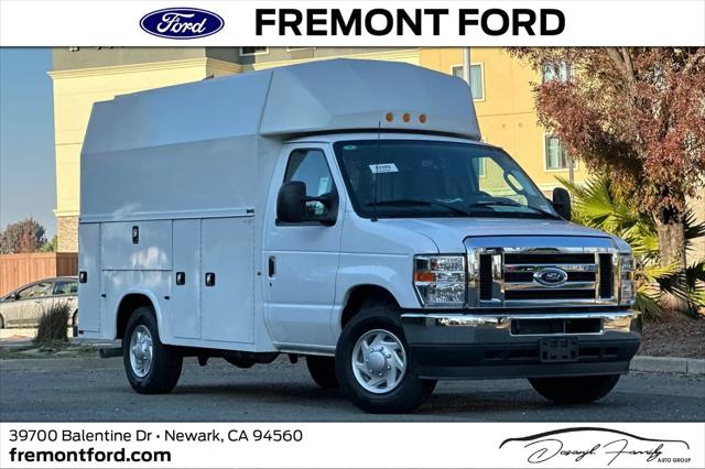 2025 Ford E-350 Cutaway E-Series Cutaway for sale in Newark, CA