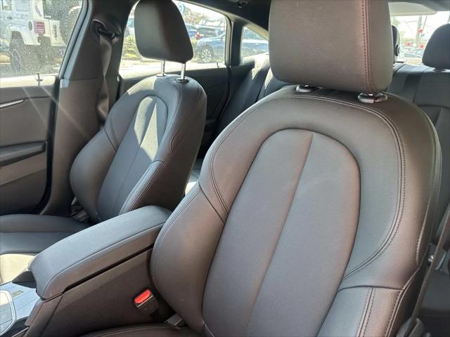 2024 BMW Coupe i sDrive