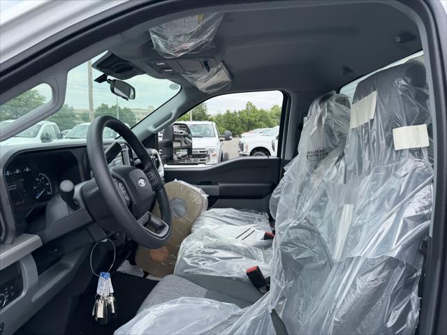 2024 Ford 600 XLT