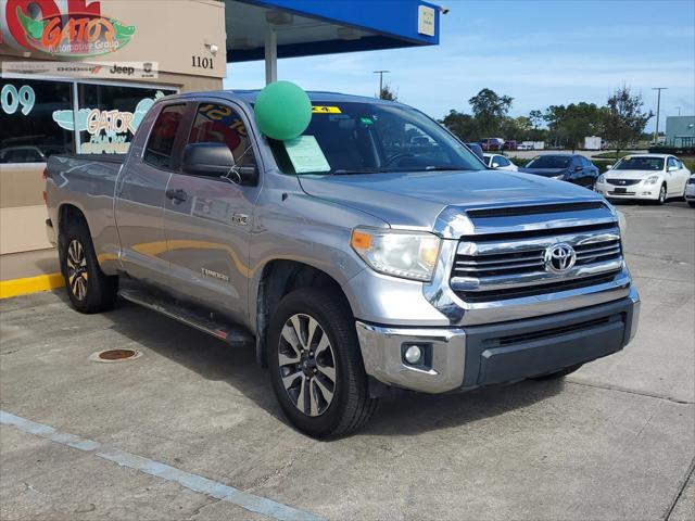 2017 Toyota Tundra SR5 5.7L V8