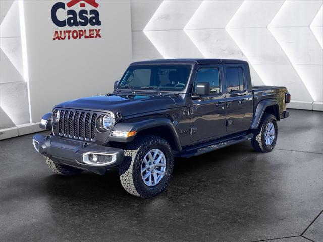 2023 Jeep Gladiator