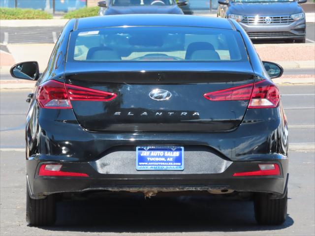 2020 Hyundai Elantra SE