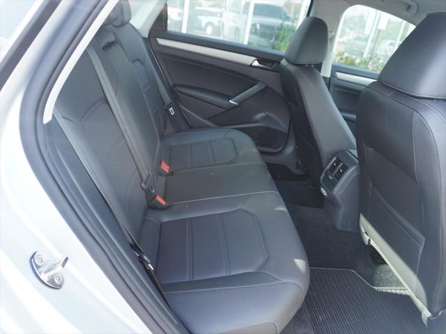 2021 Volkswagen Passat 2.0T SE