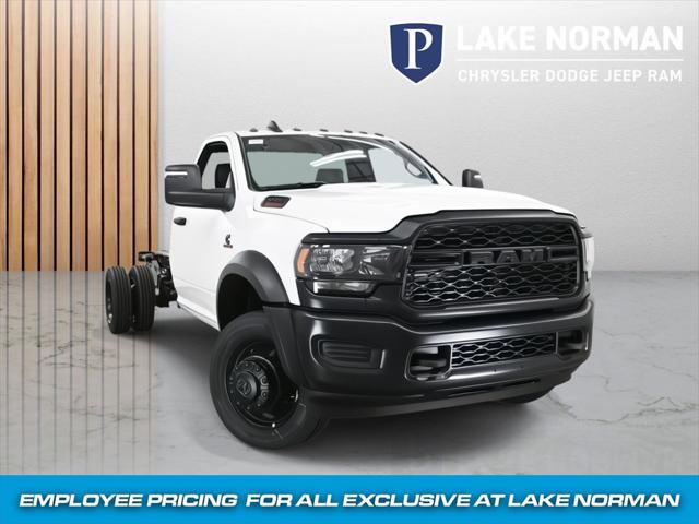 2024 RAM Ram 5500 Chassis Cab RAM 5500 TRADESMAN CHASSIS REGULAR CAB 4X2 84 CA