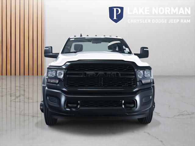 2024 RAM Ram 5500 Chassis Cab RAM 5500 TRADESMAN CHASSIS REGULAR CAB 4X2 84 CA