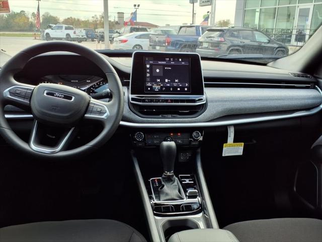 2025 Jeep Compass COMPASS SPORT 4X4