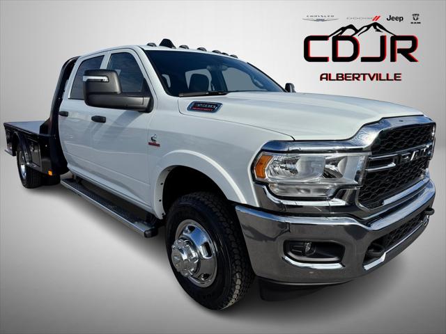 2024 RAM Ram 3500 Chassis Cab RAM 3500 TRADESMAN CREW CAB CHASSIS 4X4 60 CA