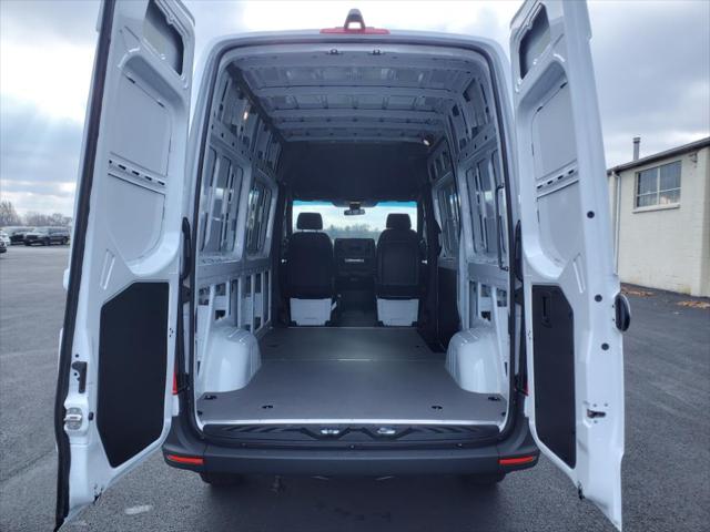 2025 Mercedes-Benz Sprinter 2500 Standard Roof 4-Cyl Diesel HO