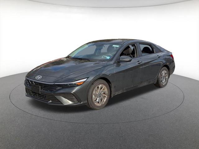 2024 Hyundai Elantra