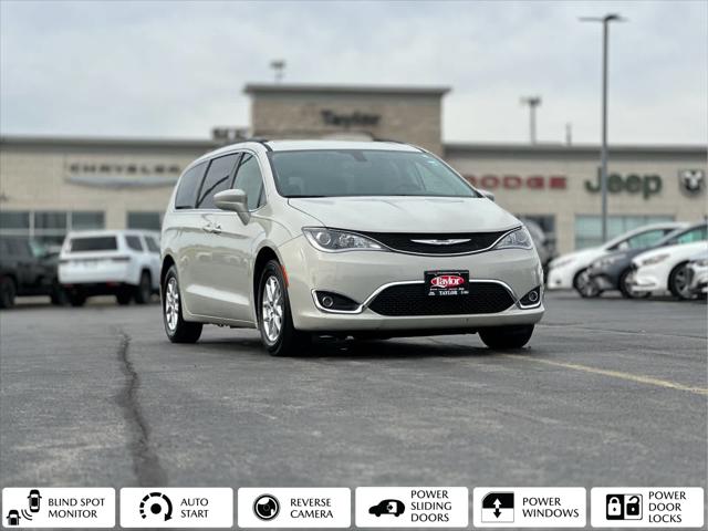 2020 Chrysler Pacifica Touring